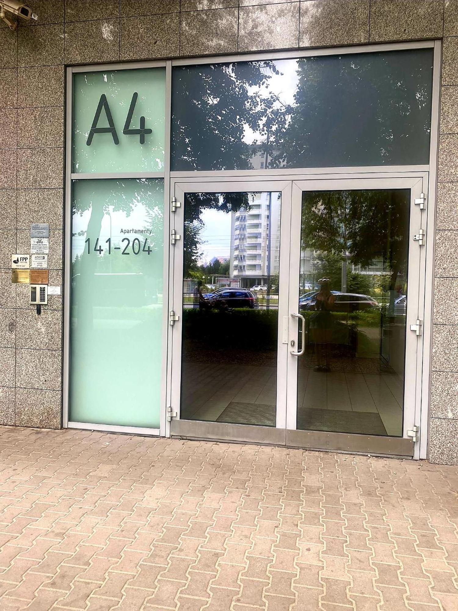 Homecomfort Atlantic Room Varsóvia Exterior foto